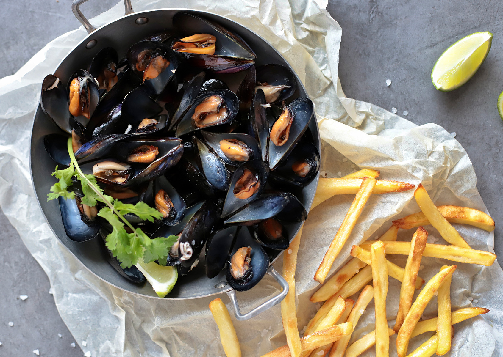 małże z ziemniakami Russell Hobbs airfryer